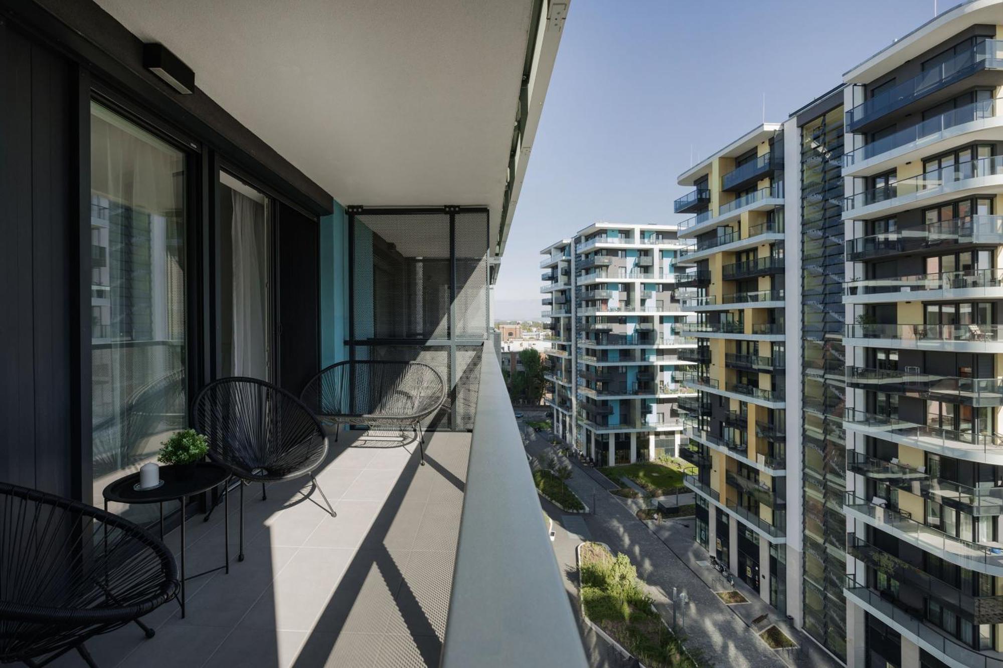 Modern Riverfront Apartment With Free Parking Budapest Eksteriør bilde